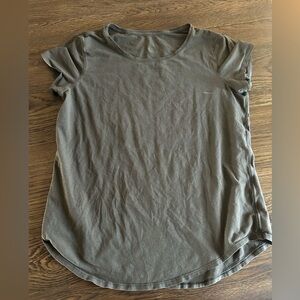 lululemon athletica Charcoal Short Sleeve Tee